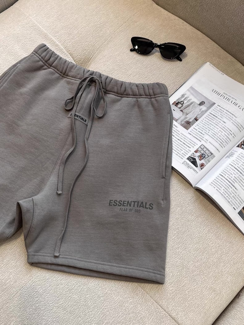 “Essential” Shorts Dark grey