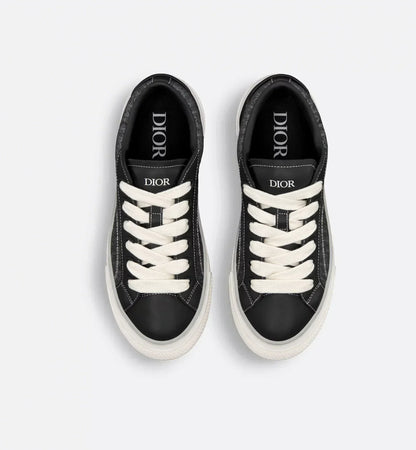 B33 SPIN Sneaker