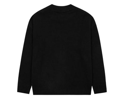 Modischer Strickpullover