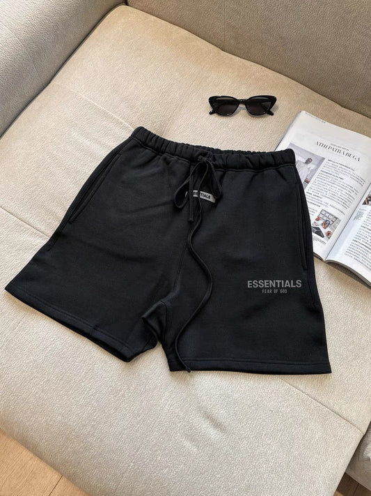 “Essential” Shorts Black