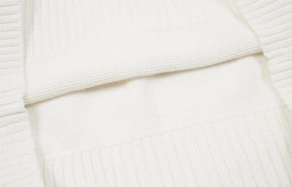 Modischer Strickpullover