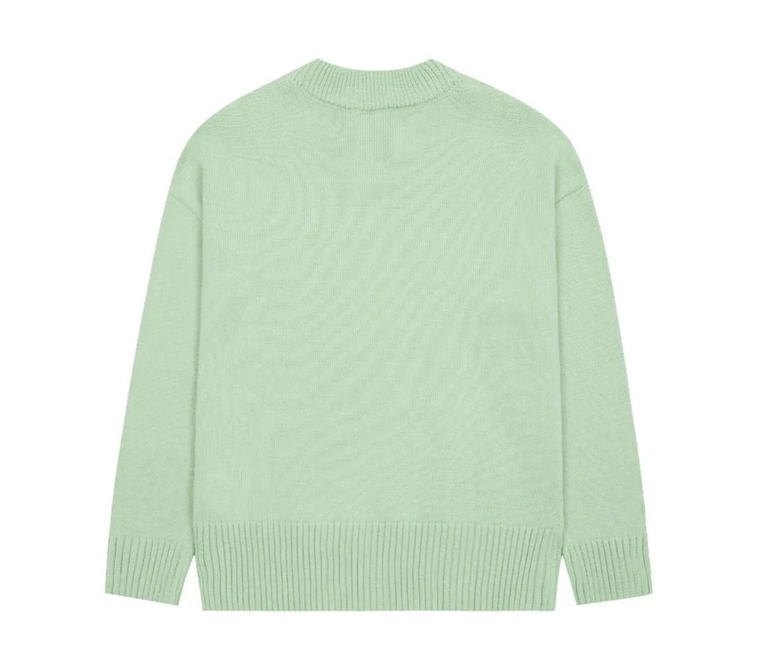 Modischer Strickpullover